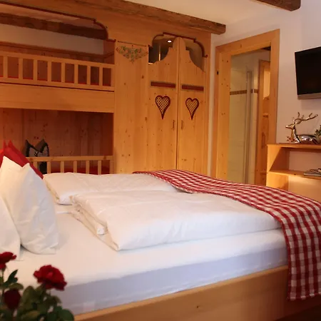 Dağ evi Almdorf - Luxus Huettenurlaub *