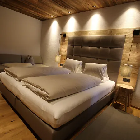 Almdorf - Luxus Huettenurlaub Chalet