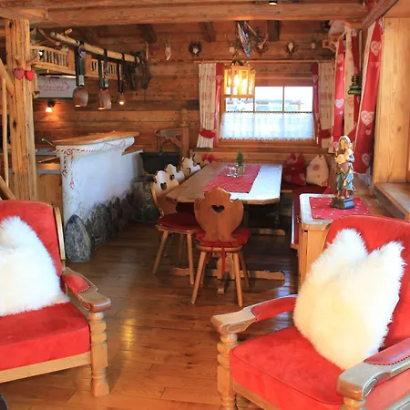 Dağ evi Almdorf - Luxus Huettenurlaub *