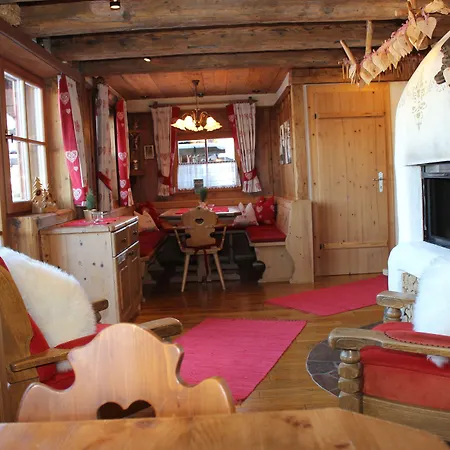 Almdorf - Luxus Huettenurlaub Chalet