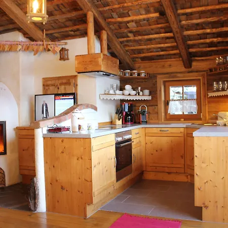 Almdorf - Luxus Huettenurlaub