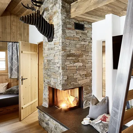 Almdorf - Luxus Huettenurlaub Chalet *