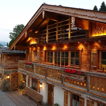 شاليه Almdorf - Luxus Huettenurlaub