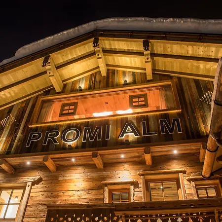 Almdorf - Luxus Huettenurlaub Flachau