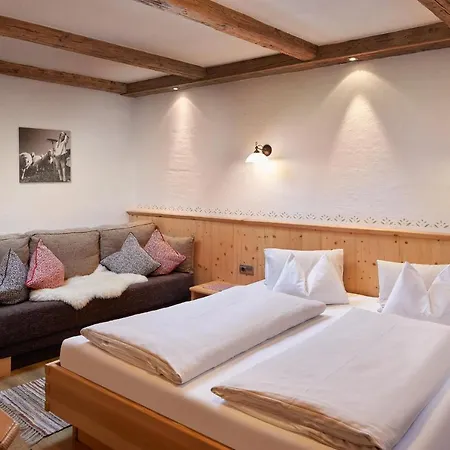 Almdorf - Luxus Huettenurlaub Chalet Flachau