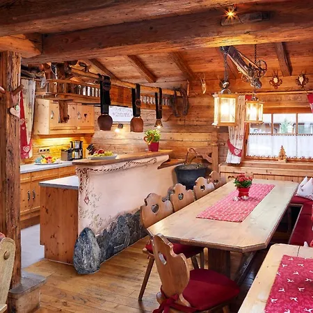 Dağ evi Almdorf - Luxus Huettenurlaub *