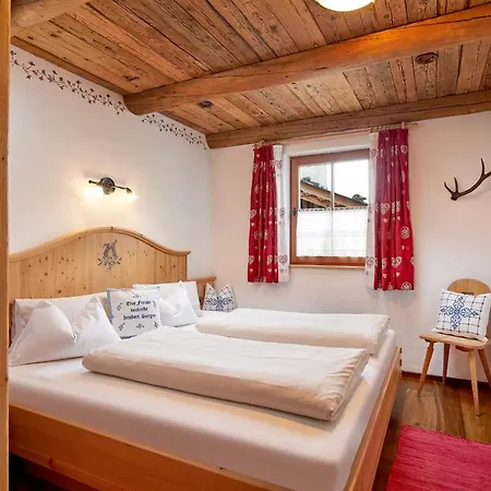Dağ evi Almdorf - Luxus Huettenurlaub Flachau